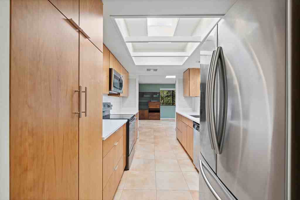 1021 W Desert Canyon Pl #1 - Photo 6 of 50