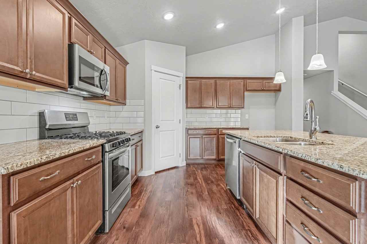 19361 Kiowa Creek Way #1 - Photo 5 of 29