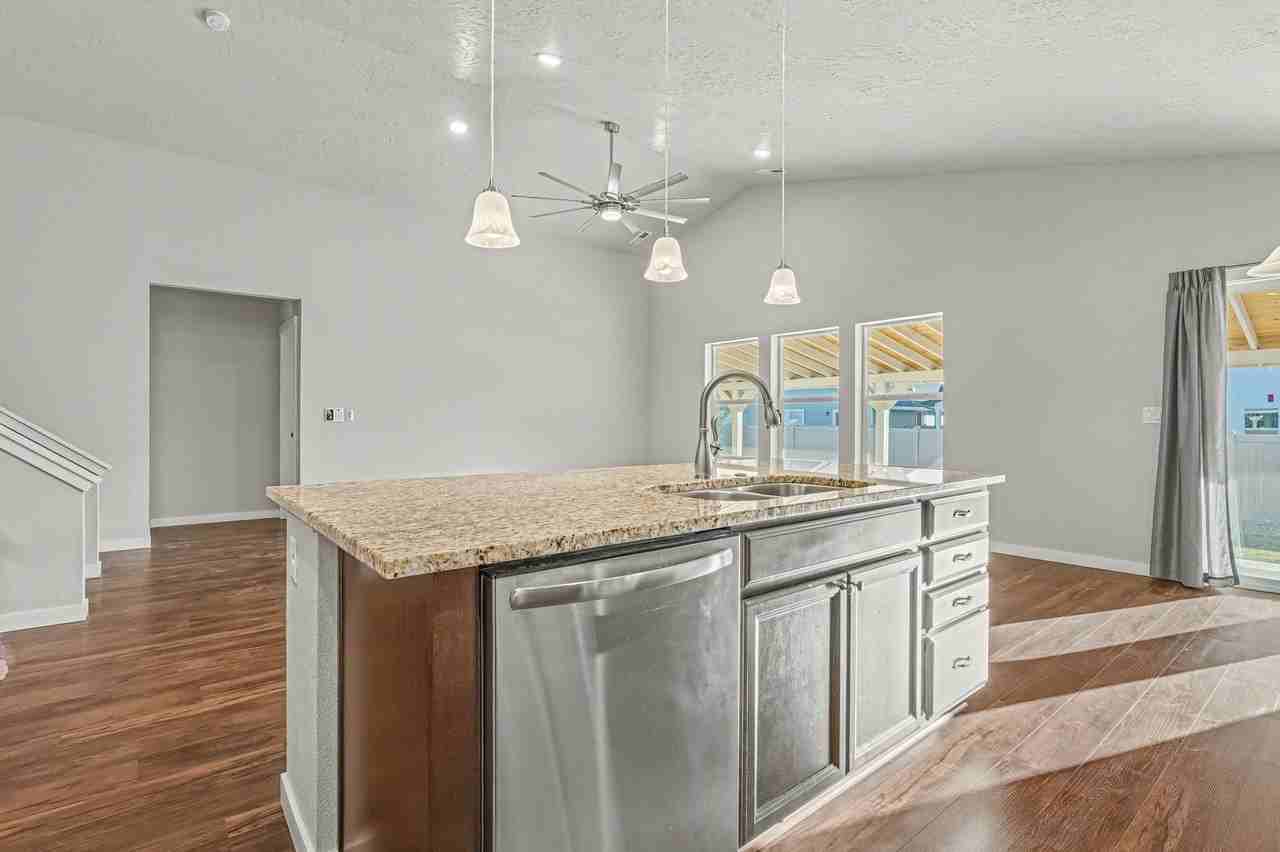 19361 Kiowa Creek Way #1 - Photo 6 of 29