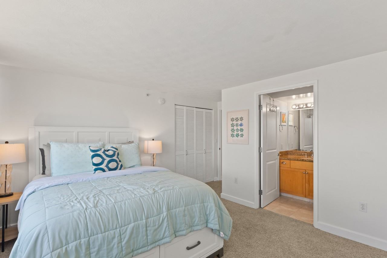 343 Hobron Ln #3102 - Photo 7 of 20