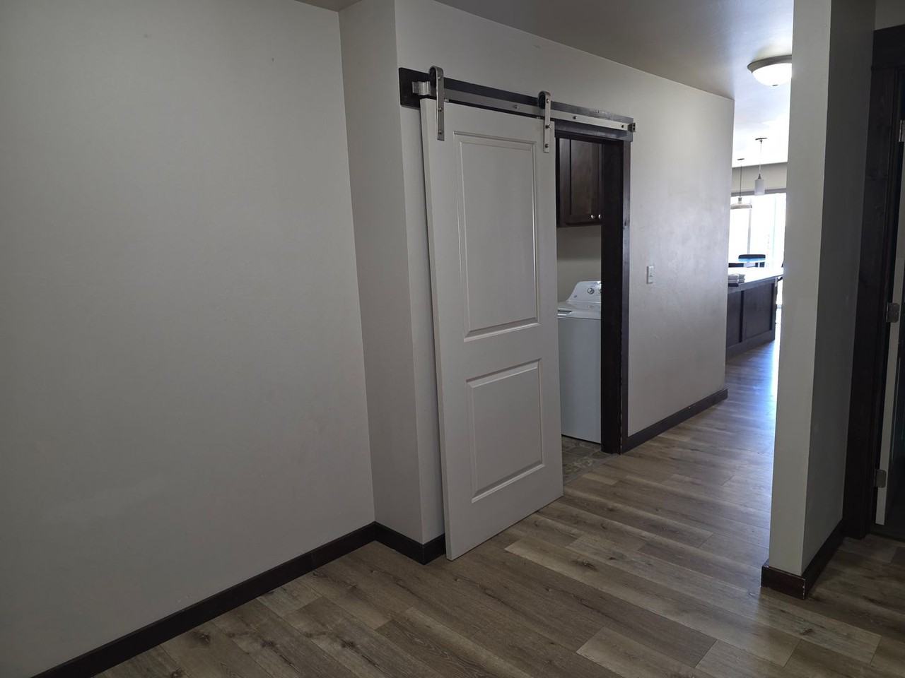 1508 Golden West Dr - Photo 3 of 20