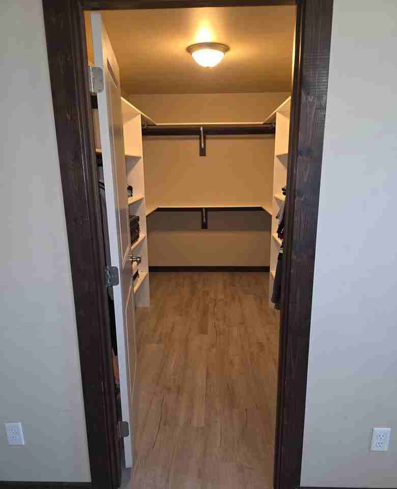 1508 Golden West Dr - Photo 4 of 20