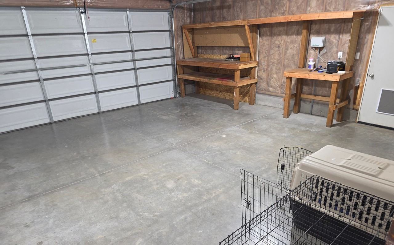 1508 Golden West Dr - Photo 5 of 20