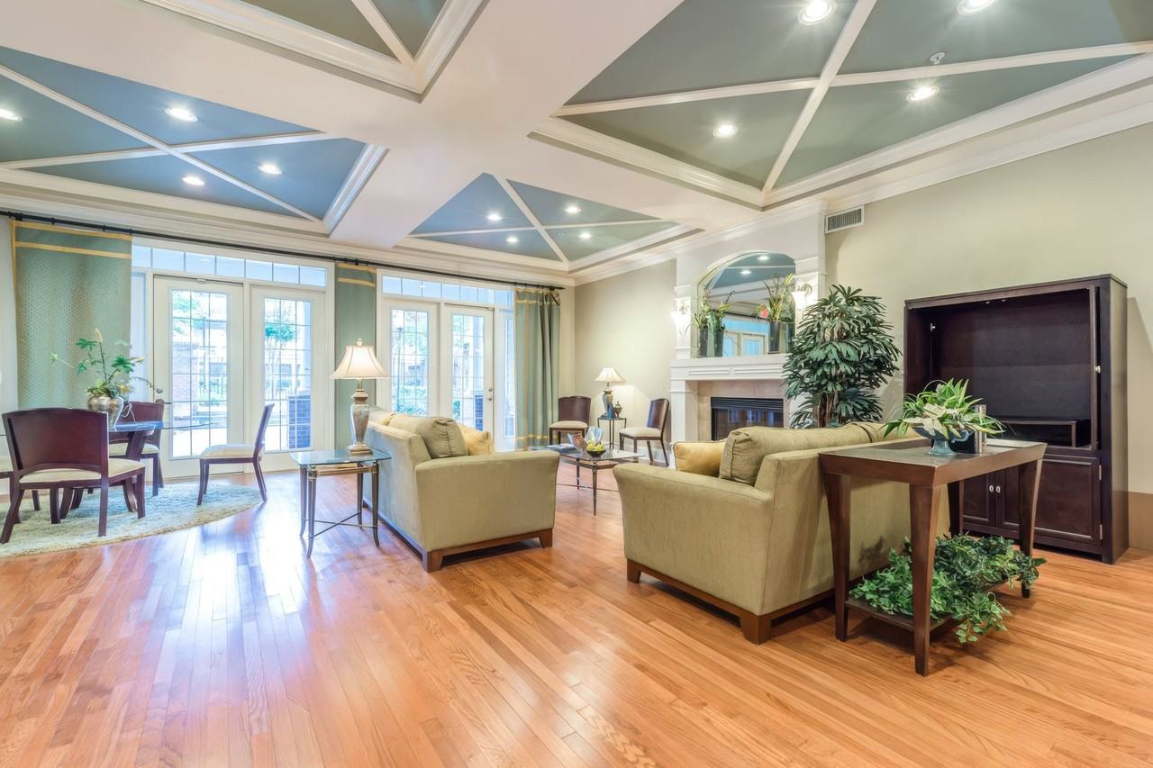 Crystal at Hamilton - Photo 4 of 12