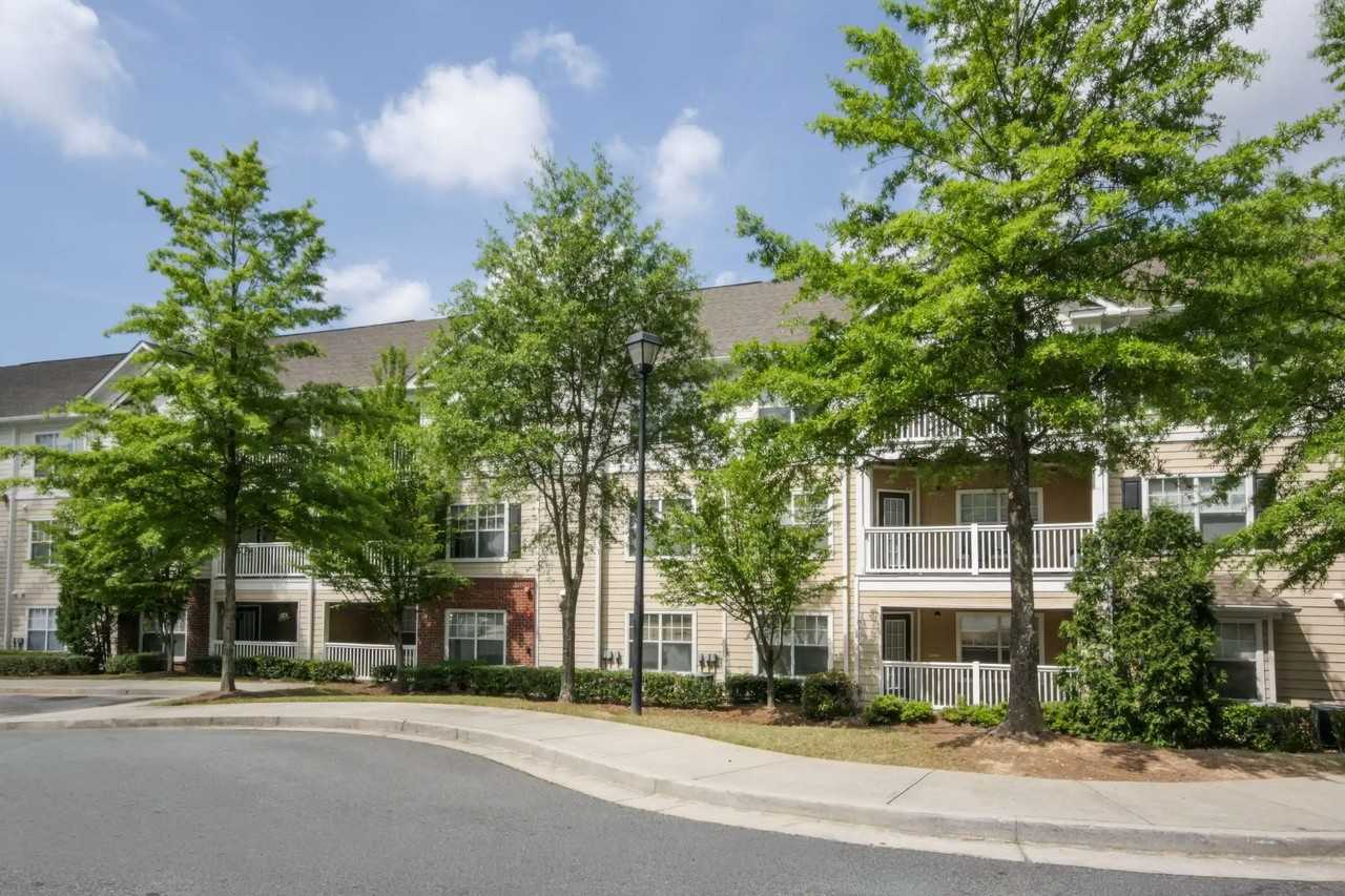 Crystal at Hamilton - Photo 5 of 12