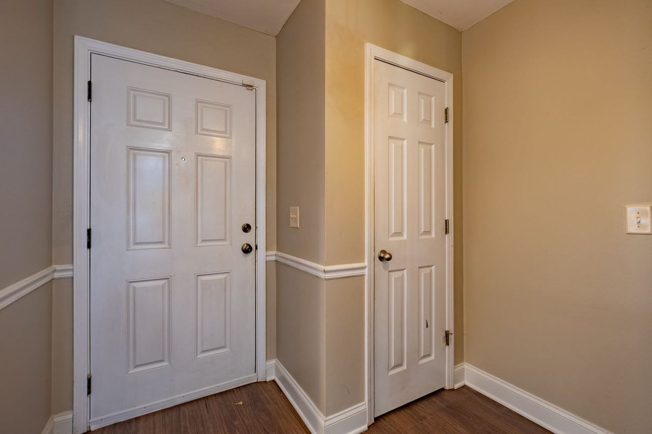 5814 Battery Dr - Photo 4 of 28