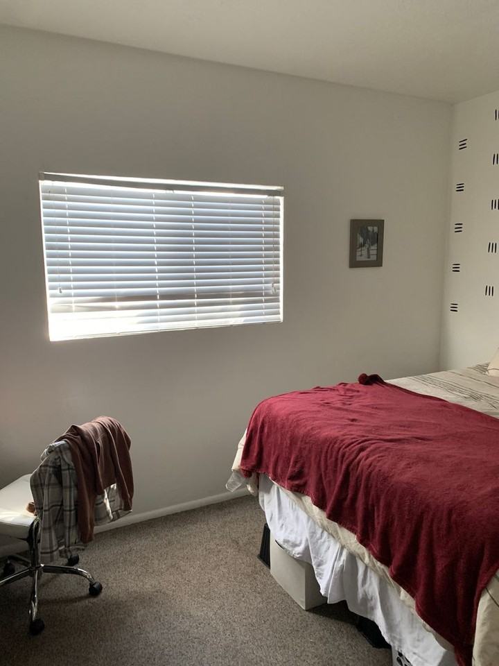 421 E 100 N - Photo 7 of 10