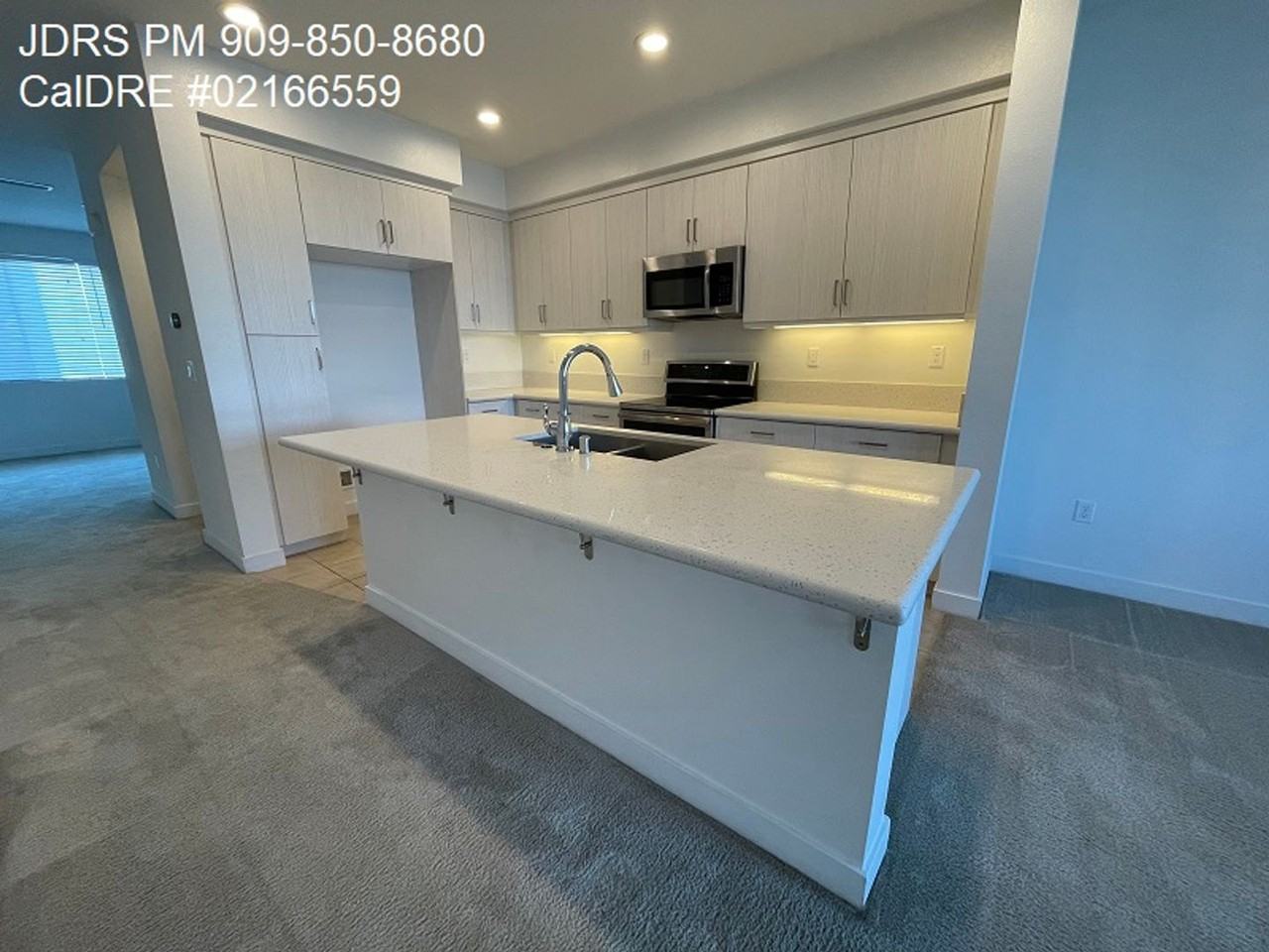 2836 Tyler Ave - Photo 3 of 17