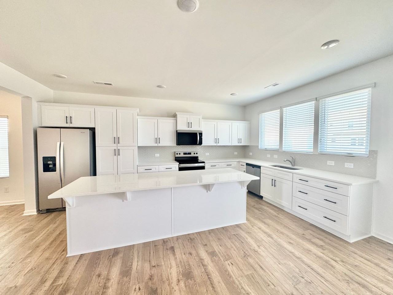 185 Ocelot Ln - Photo 3 of 13