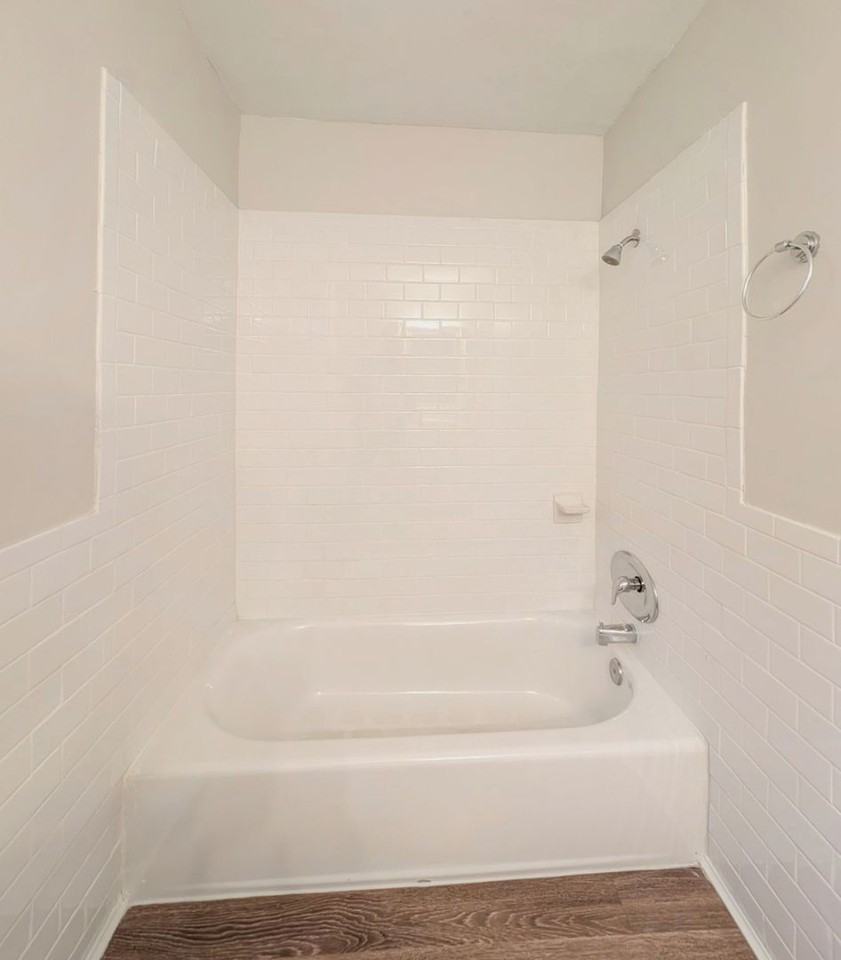 The Herschel Apartments - Photo 2 of 11