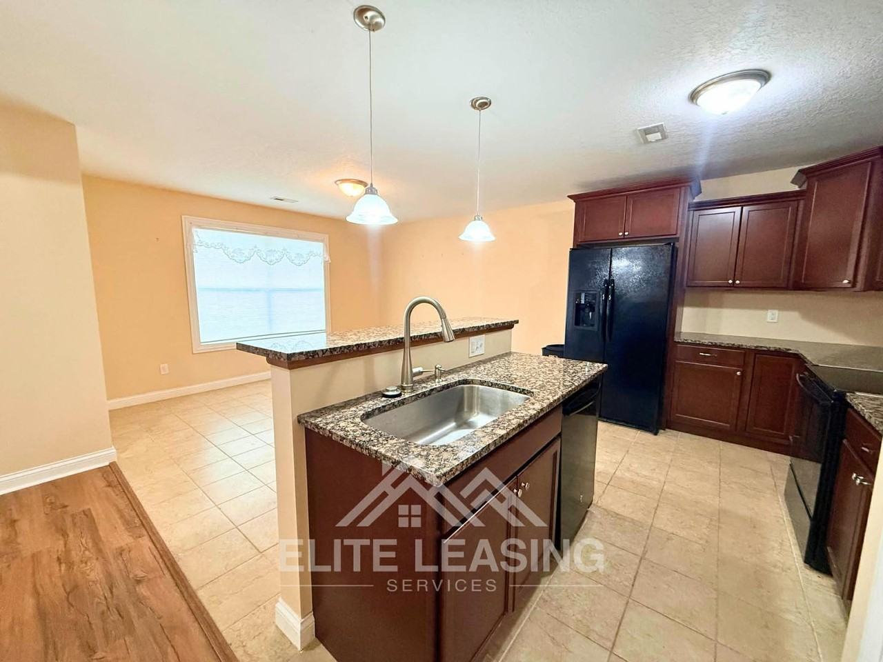 4334 Nw 53rd Ter - Photo 4 of 12