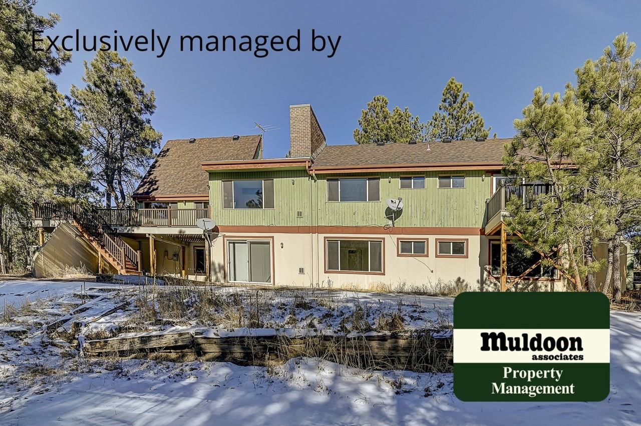 11750 Columbine Hills Rd - Photo 5 of 43