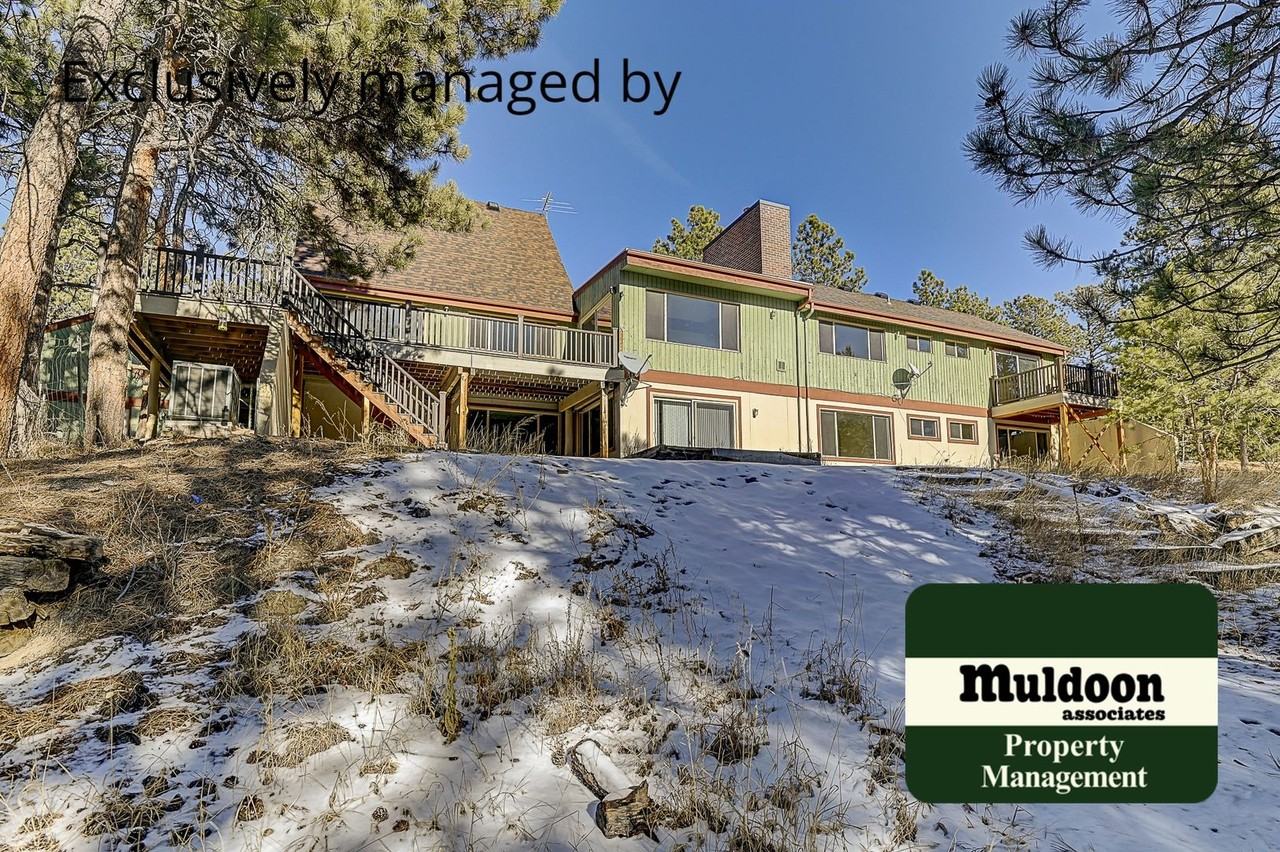 11750 Columbine Hills Rd - Photo 6 of 43