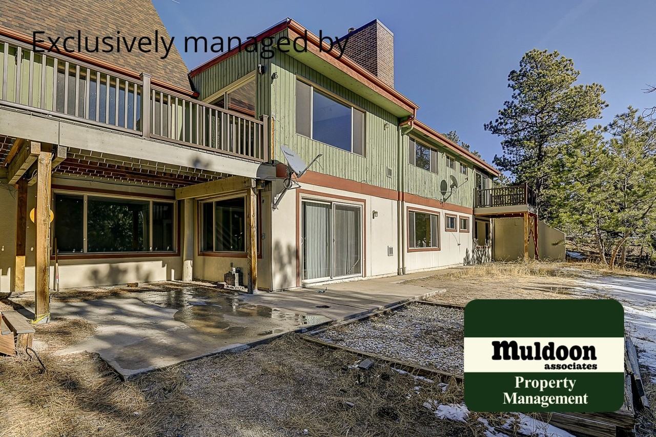 11750 Columbine Hills Rd - Photo 7 of 43