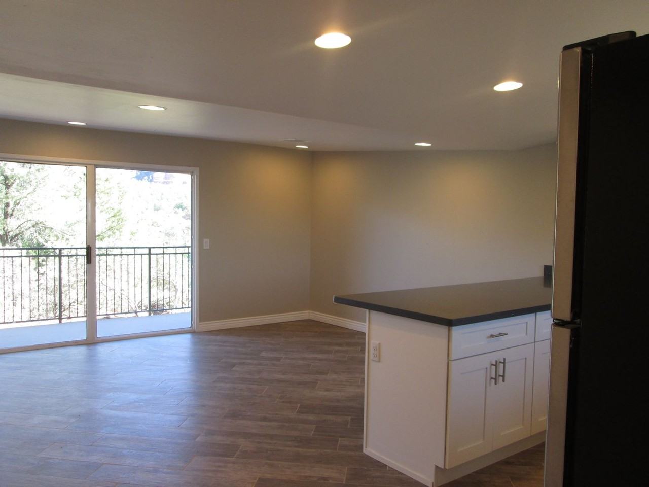 150SBL - Photo 2 of 17