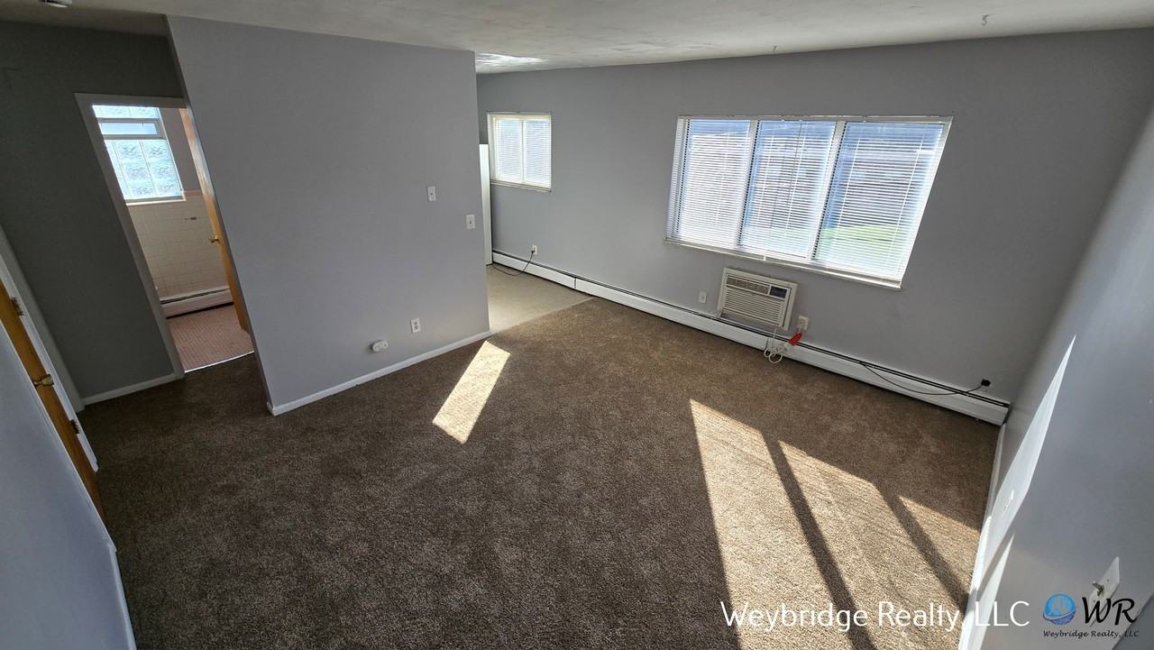 2504 White St #7 - Photo 3 of 12