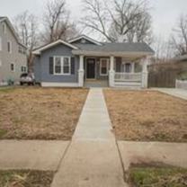 1077 S Roanoke Ave - Photo 1 of 1