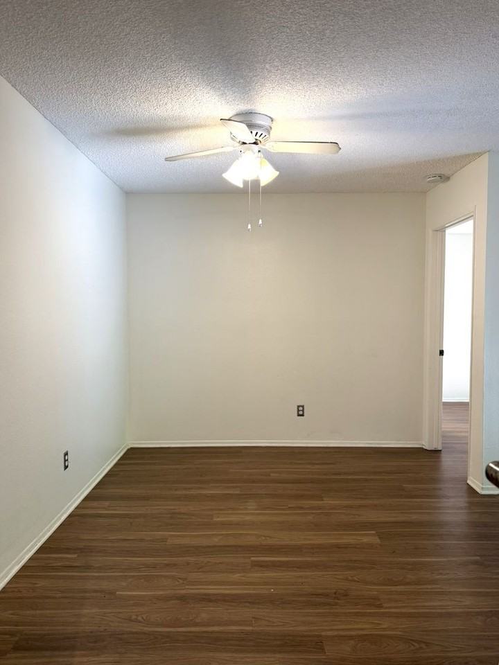 3602 W Estates Ln #211 - Photo 5 of 33
