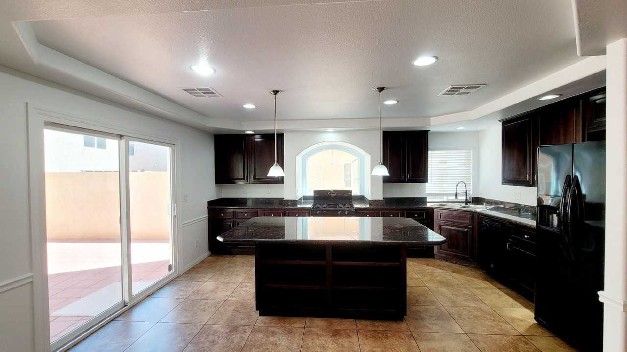 6786 Lydian Ct - Photo 6 of 21