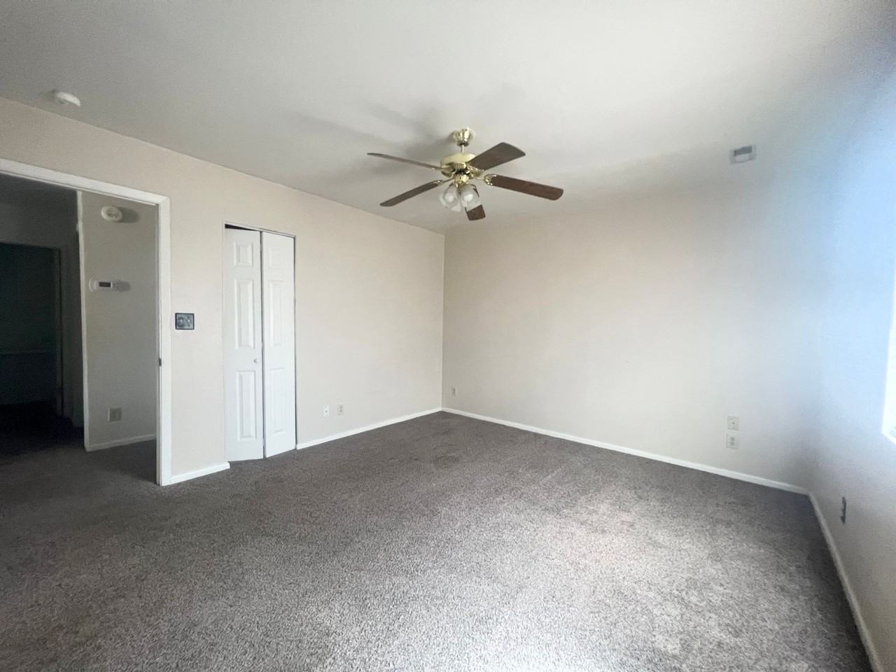 3229 Coleman St - Photo 3 of 8