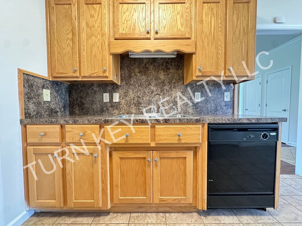 114 Vann Cir - Photo 7 of 14