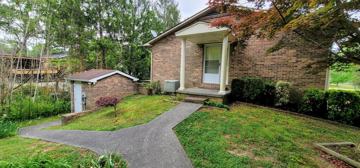 featured image of 5 Eleven Estates Dr