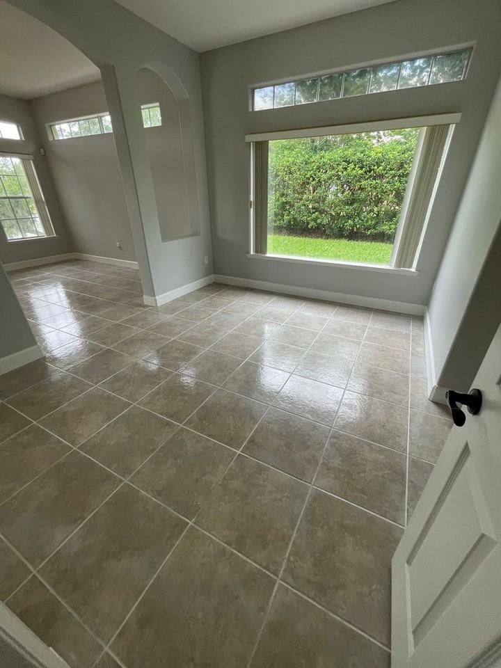 14332 Hampshire Bay Cir - Photo 6 of 29