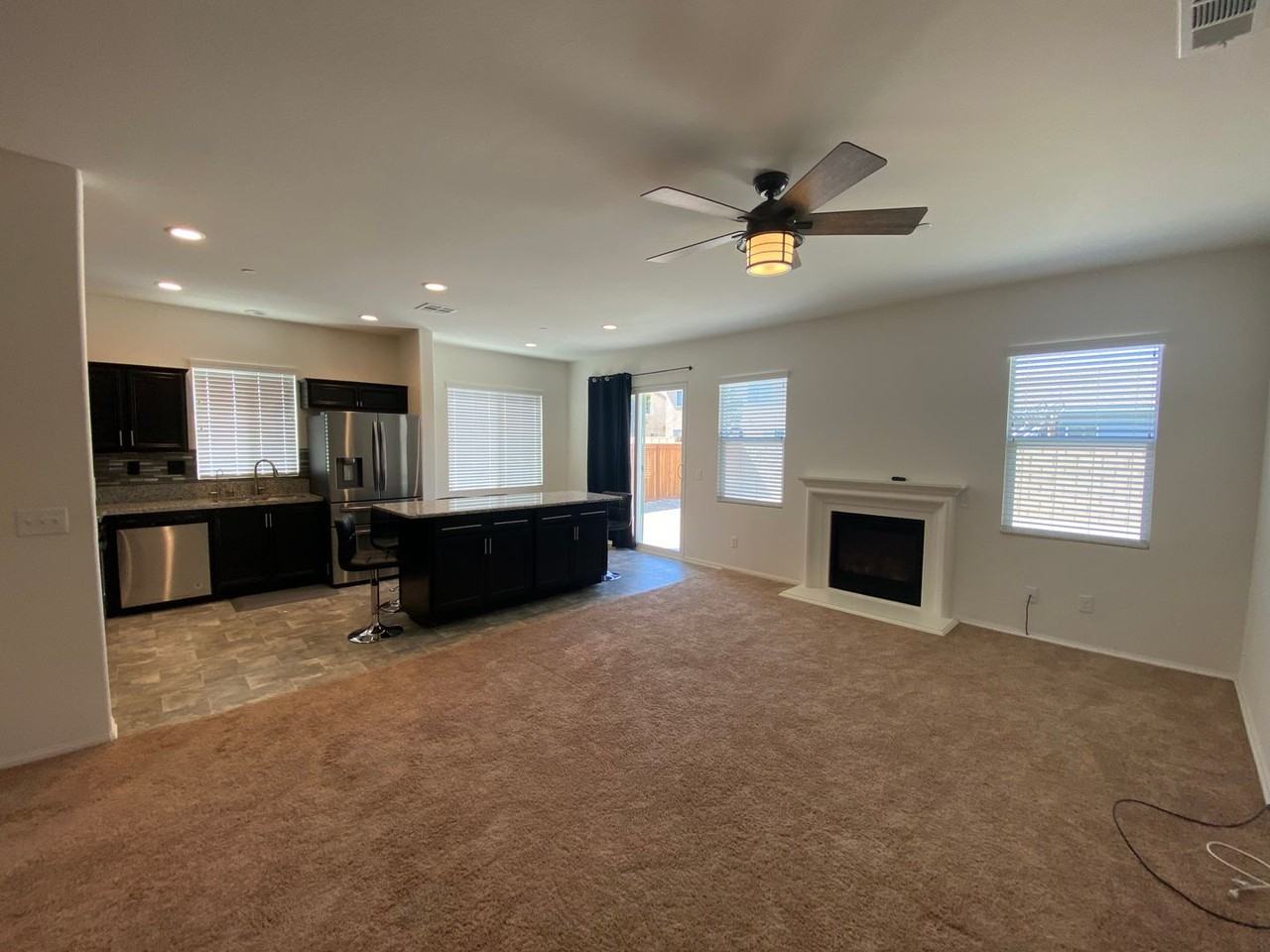 3017 Via Bella Rosa Ave - Photo 6 of 22