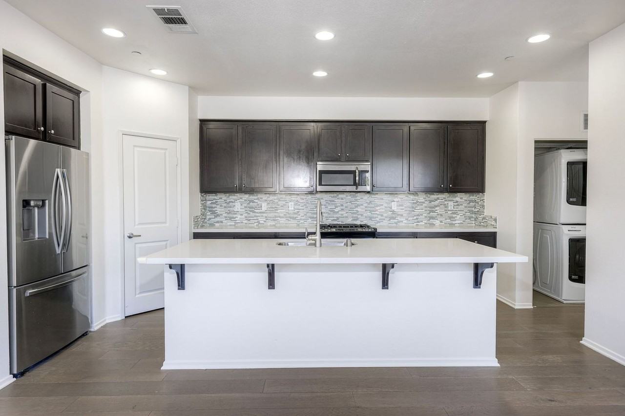 5424 Santa Sofia - Photo 2 of 26