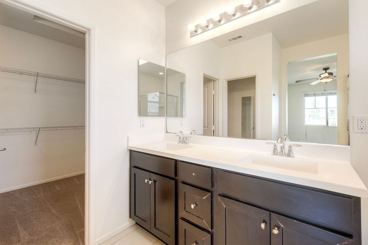 5424 Santa Sofia - Photo 6 of 26