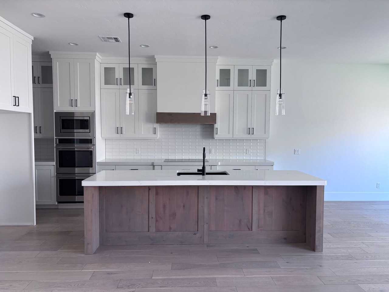 376 S Water Course Dr - Photo 5 of 26