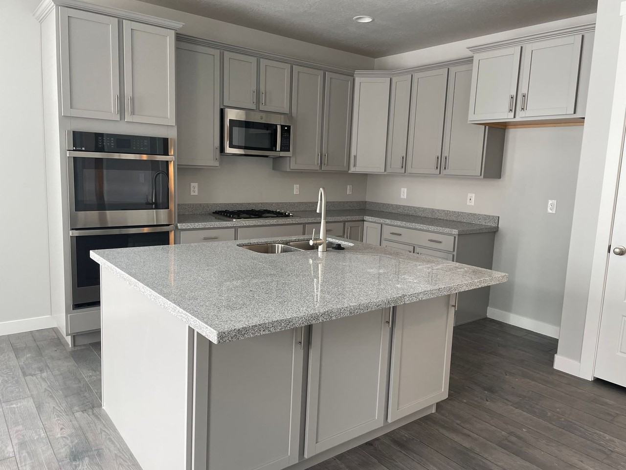 1282 E Clipper Peaks - Photo 4 of 27