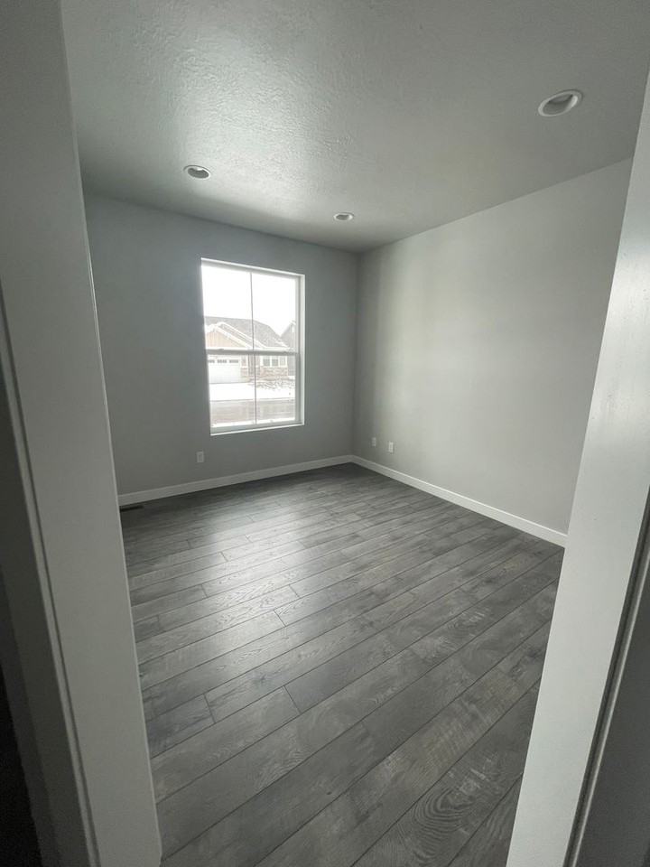 1282 E Clipper Peaks - Photo 5 of 27