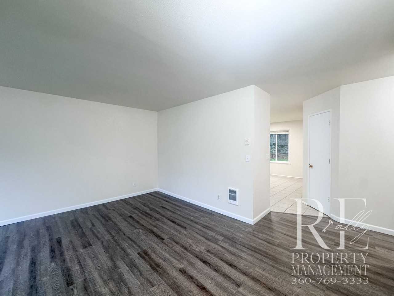 5876 Sw Reese Ln - Photo 5 of 15