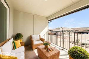 featured image of 1057 W Golden Ln