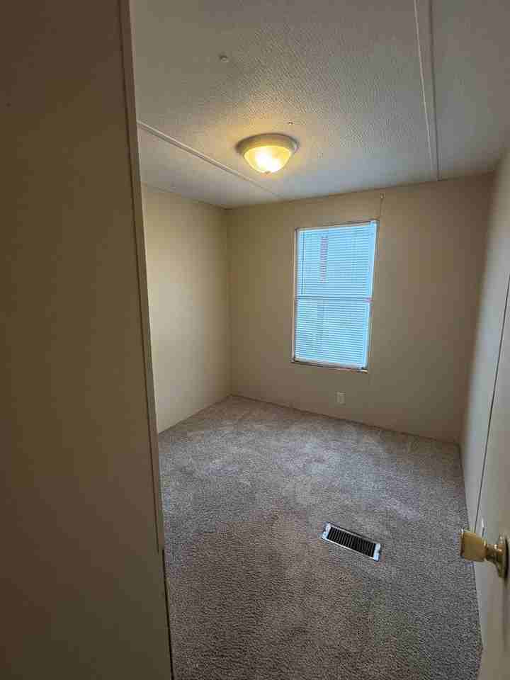 423 Mount Vernon Dr - Photo 5 of 6