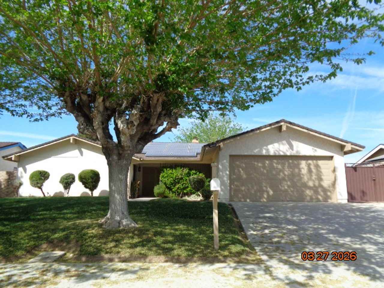 44141 Galion Ave - Photo 2 of 25