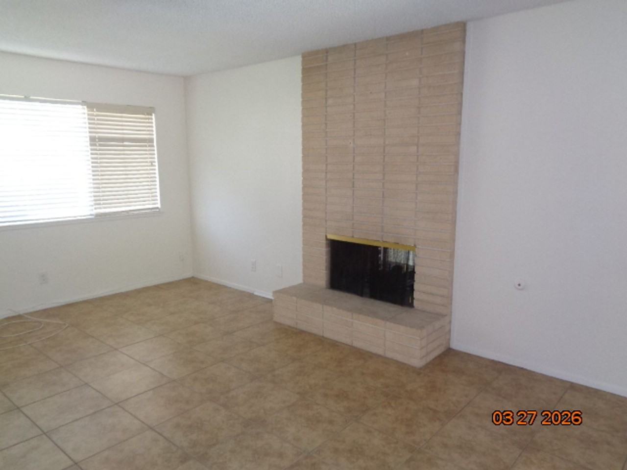 44141 Galion Ave - Photo 4 of 25