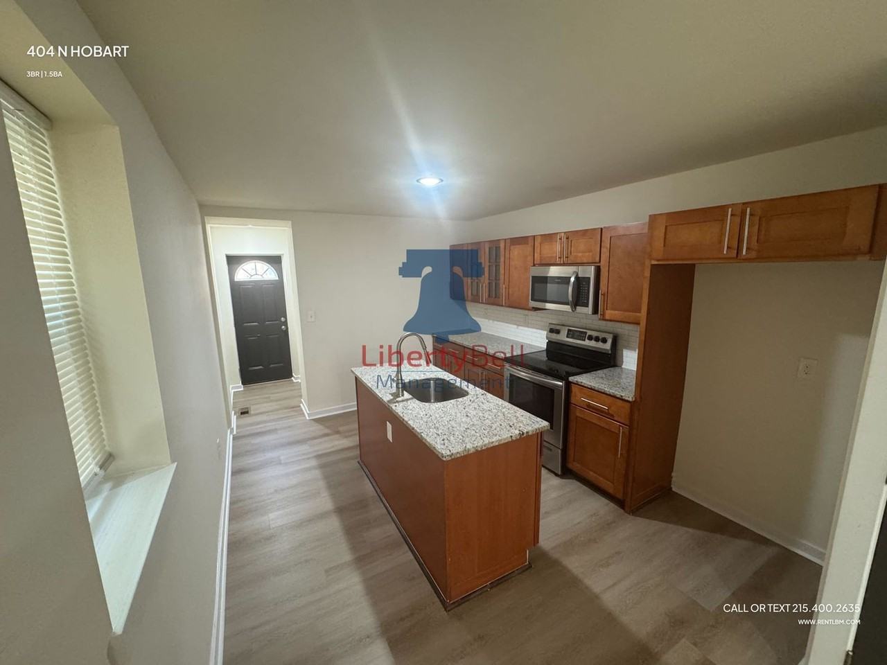 404 N Hobart St - Photo 4 of 15