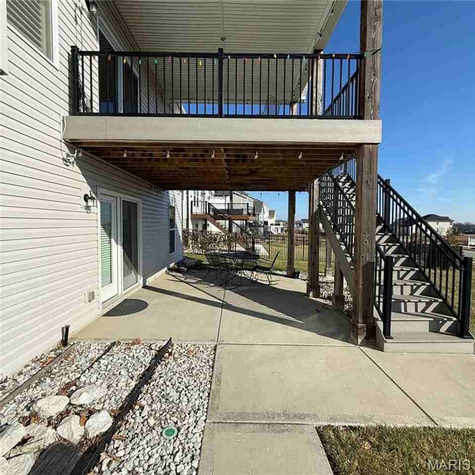 226 Castle Stuart Ct - Photo 3 of 35