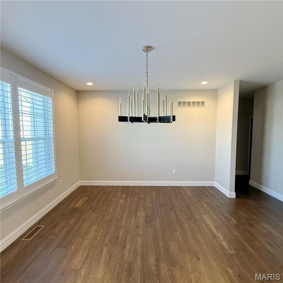 226 Castle Stuart Ct - Photo 7 of 35