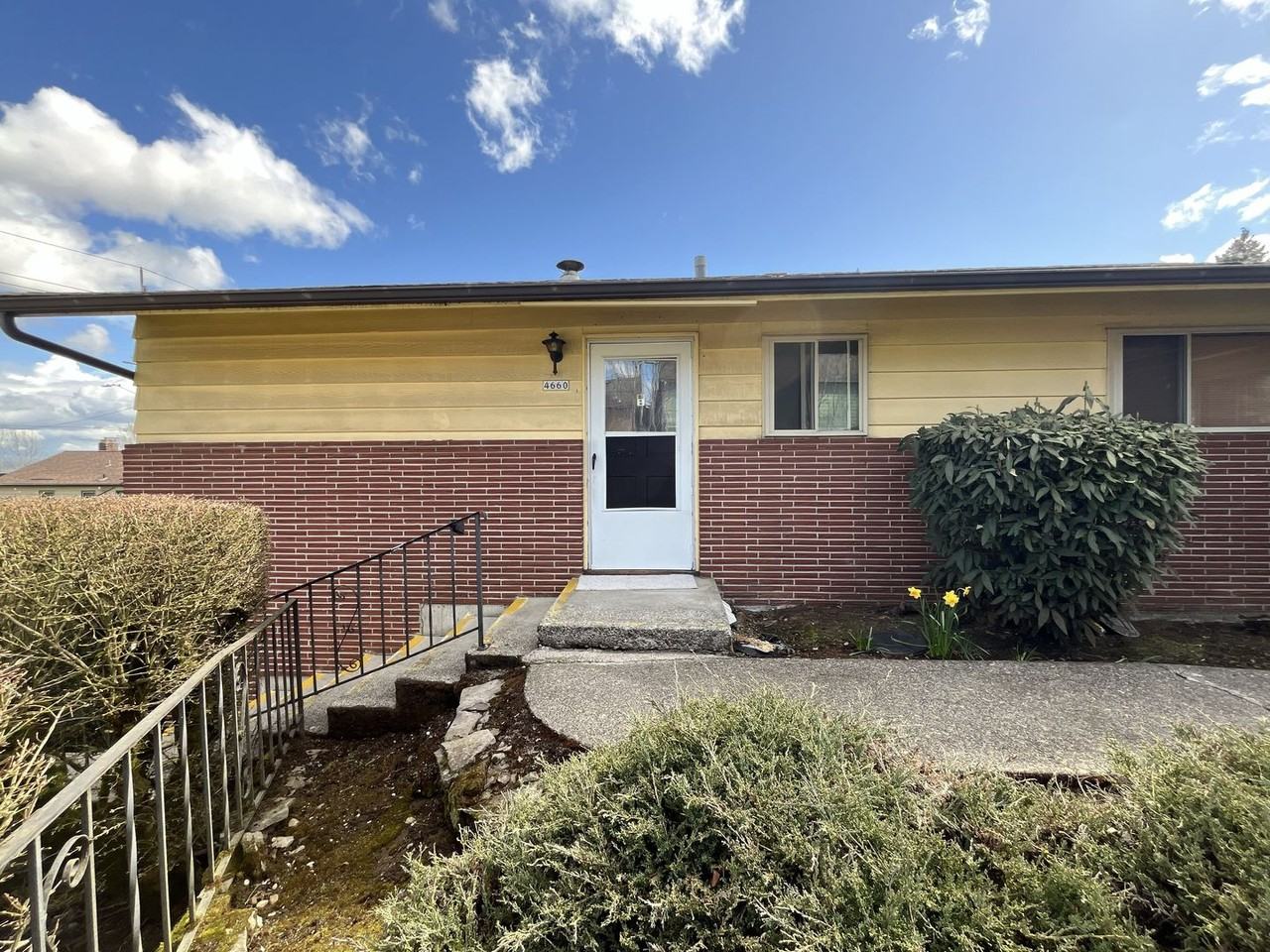 4660 Ne Lombard St - Photo 3 of 36