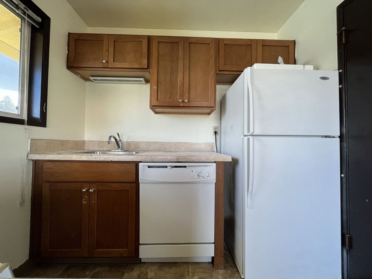 4660 Ne Lombard St - Photo 7 of 36