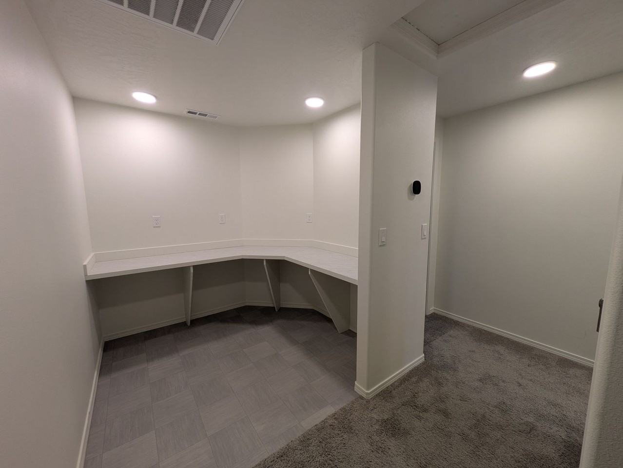 6496 W 36th Pl - Photo 6 of 17