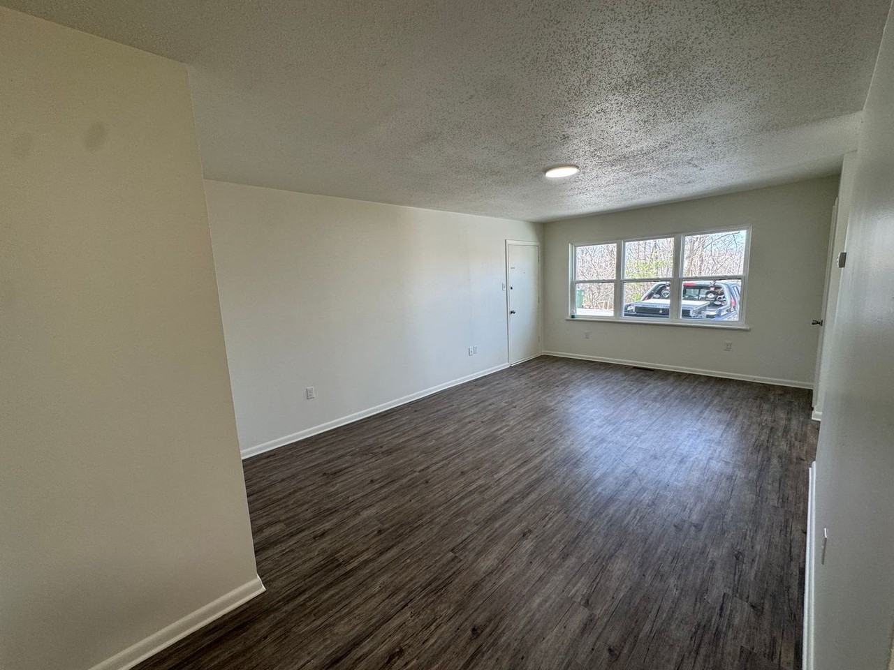 115 Towneview Estates Dr - Photo 4 of 13