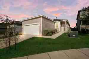 featured image of 13015 Kathleen St