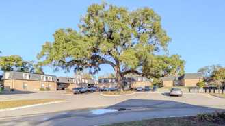 Grand Oaks Apartment - Photo 1 of 1