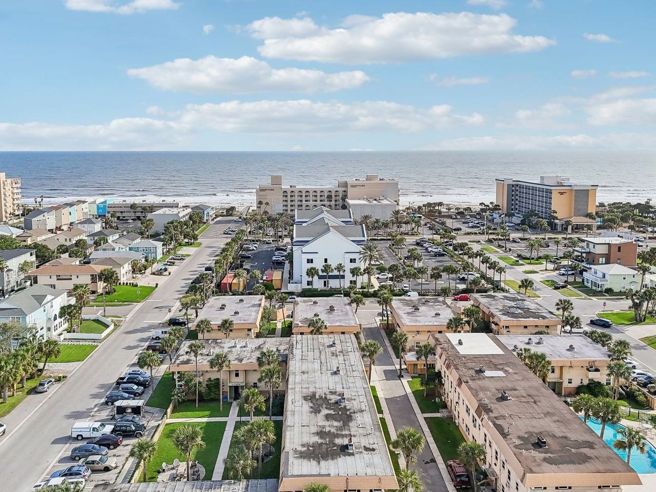 The Villas at Jax Beach - Photo 6 of 11