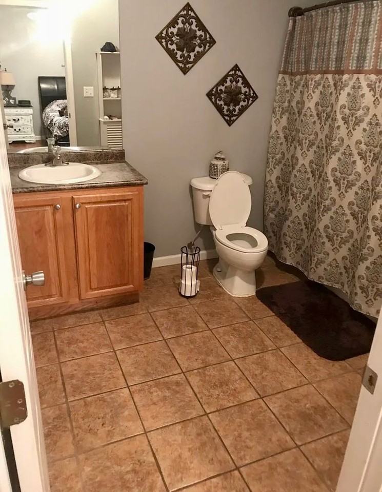 811 Hardwood Way - Photo 2 of 6