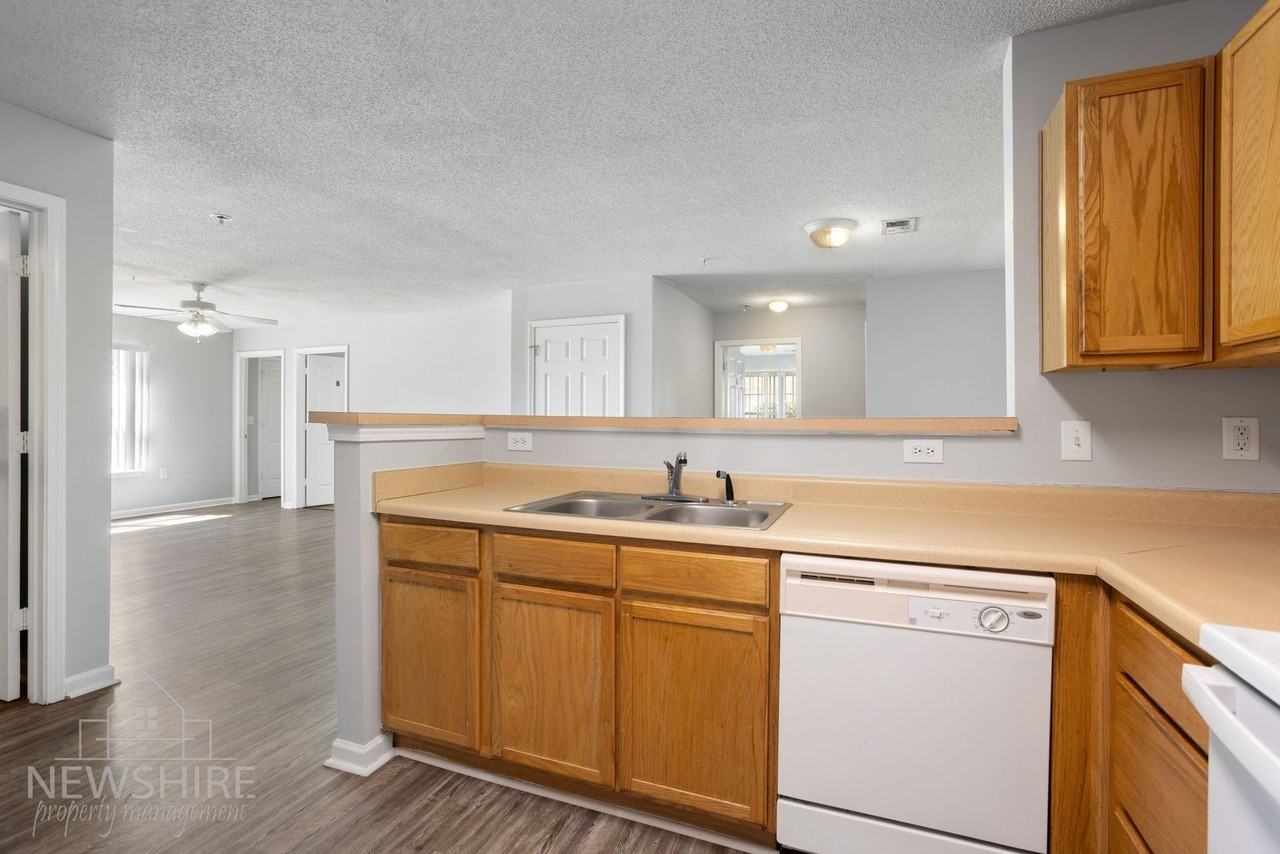 Fusion Pointe - Photo 4 of 50